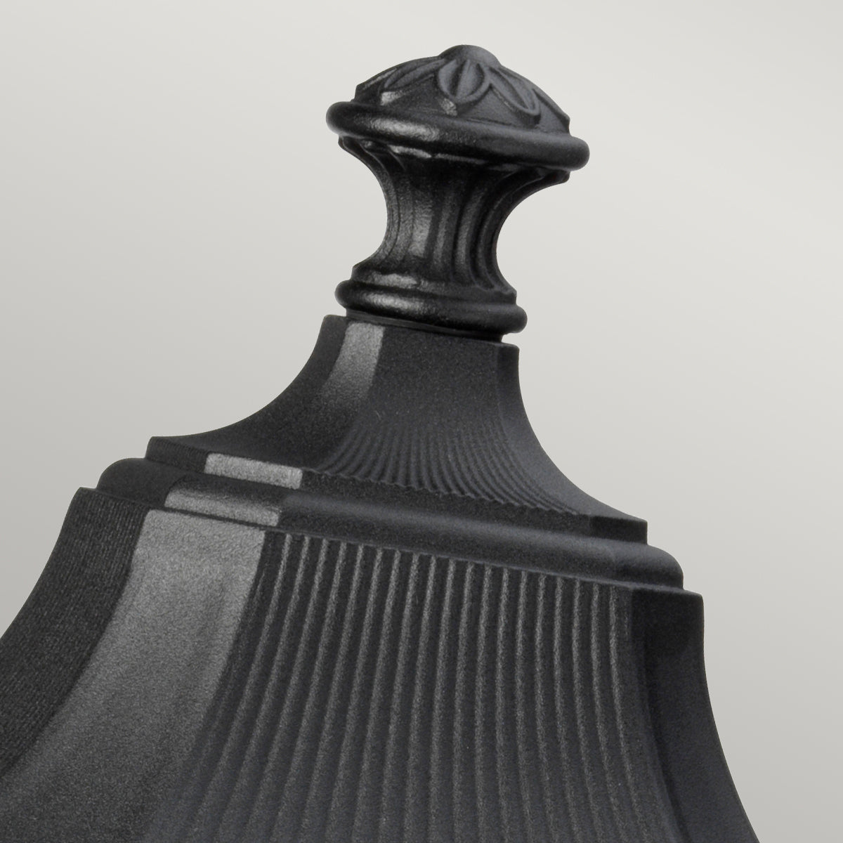 Cotswold Lane Kültéri 3 Izzós Nagy Pedestal, Fekete