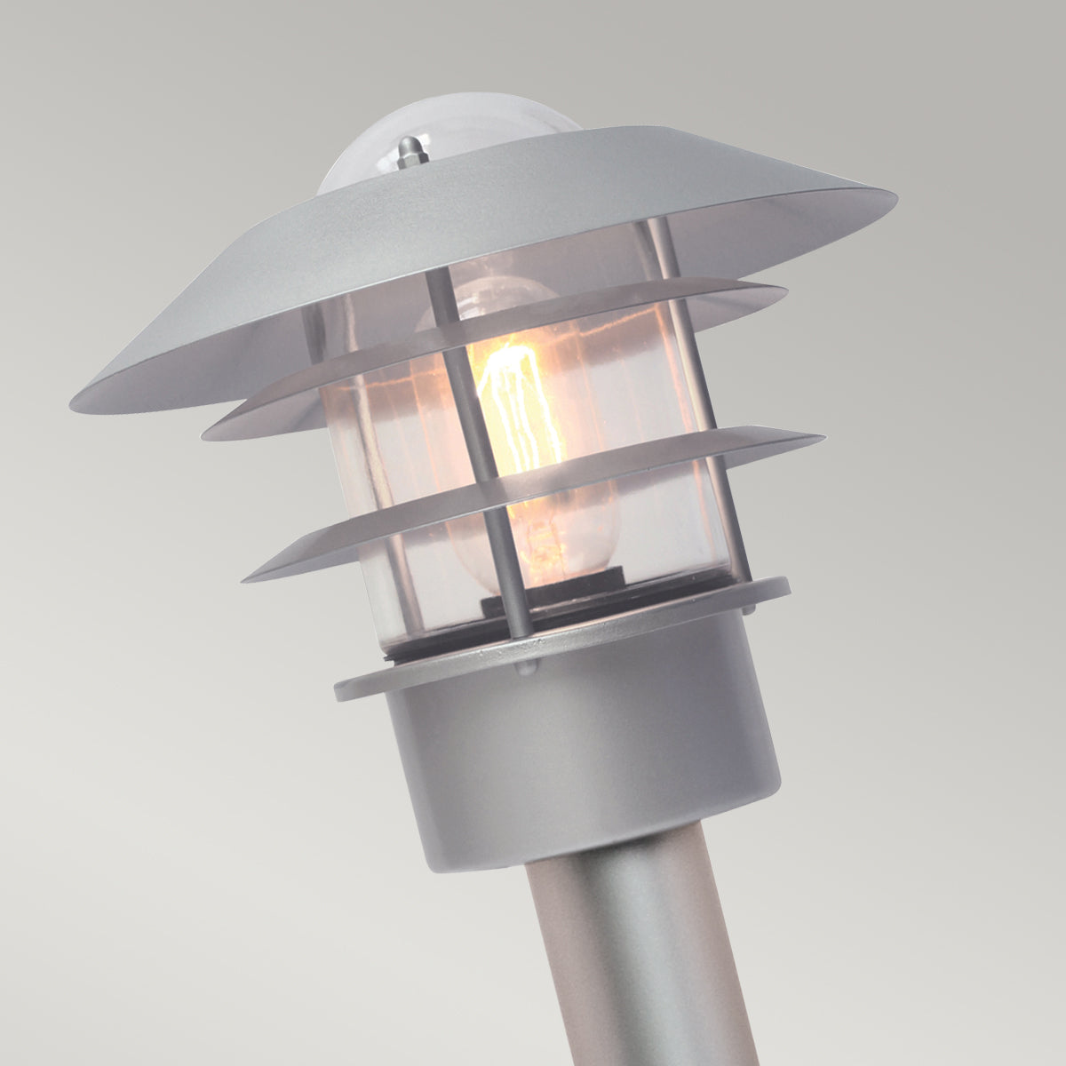 Helsingor Kültéri Ezüst Állólámpa, Lantern Lámpával