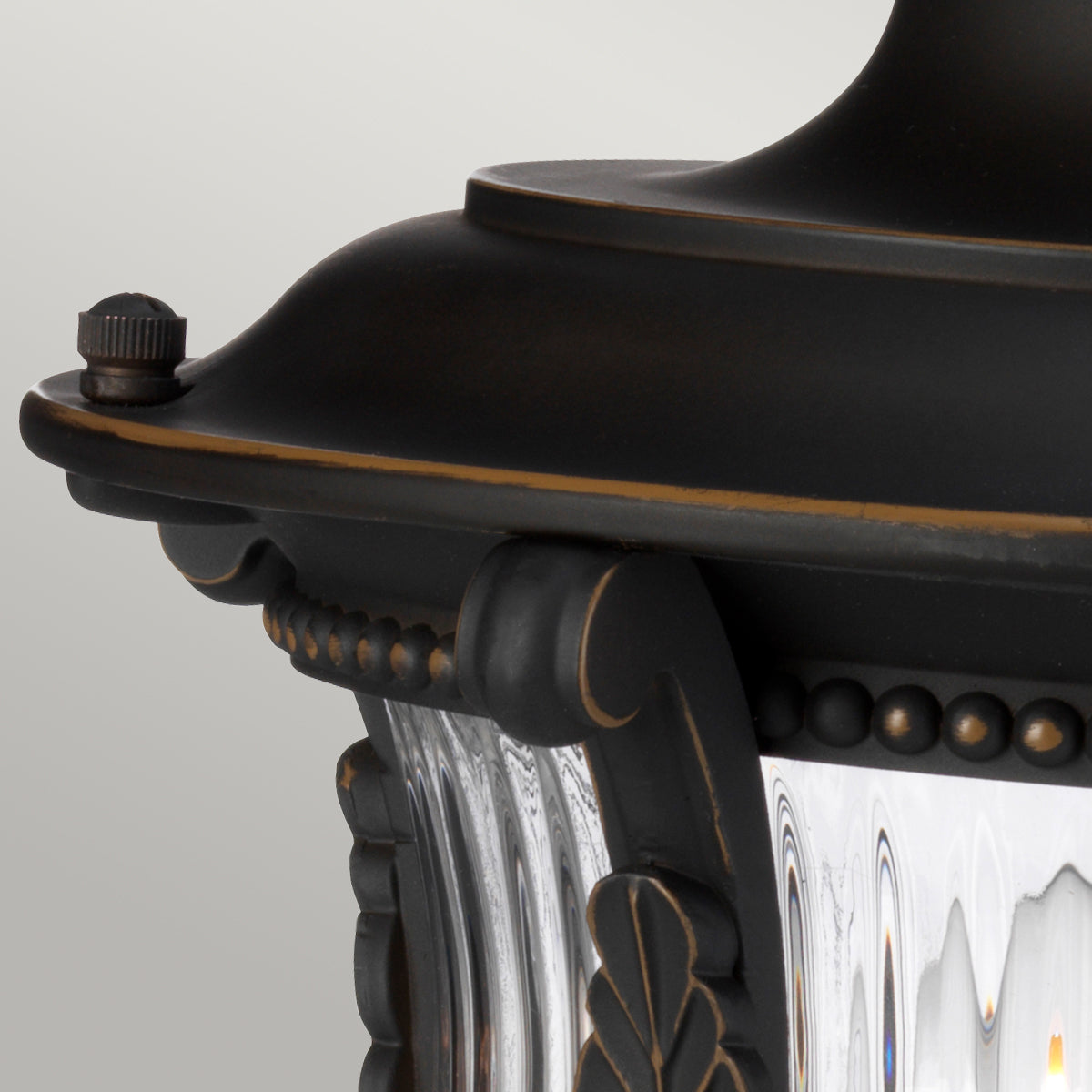 Luverne Bronz Kültéri Pedestal Lámpa