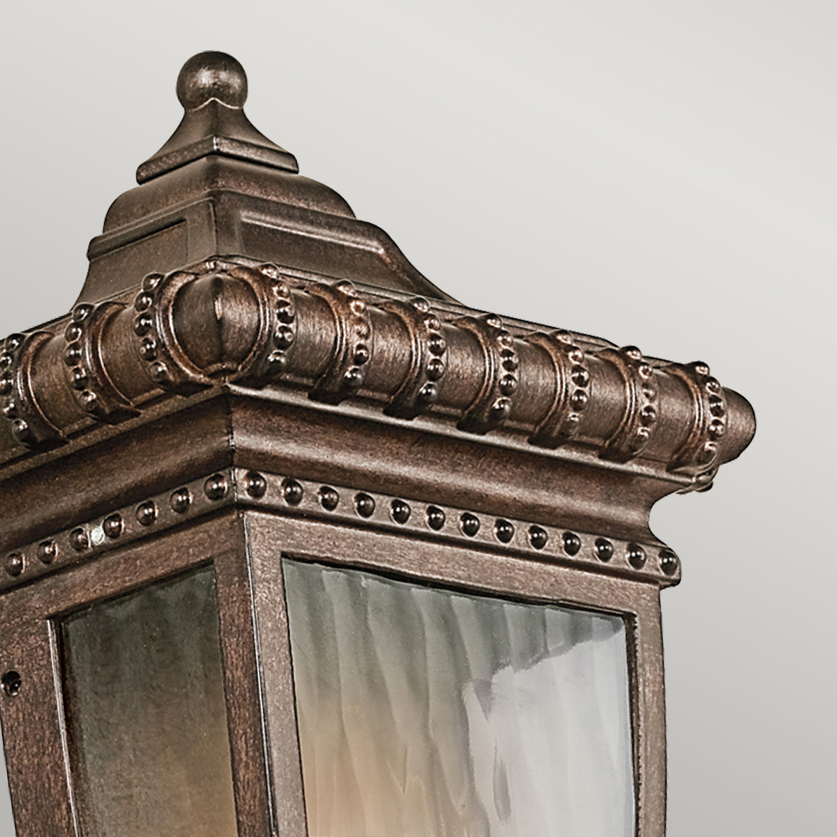 Venetian Rain Kültéri Fél Fali Lantern, Bronz