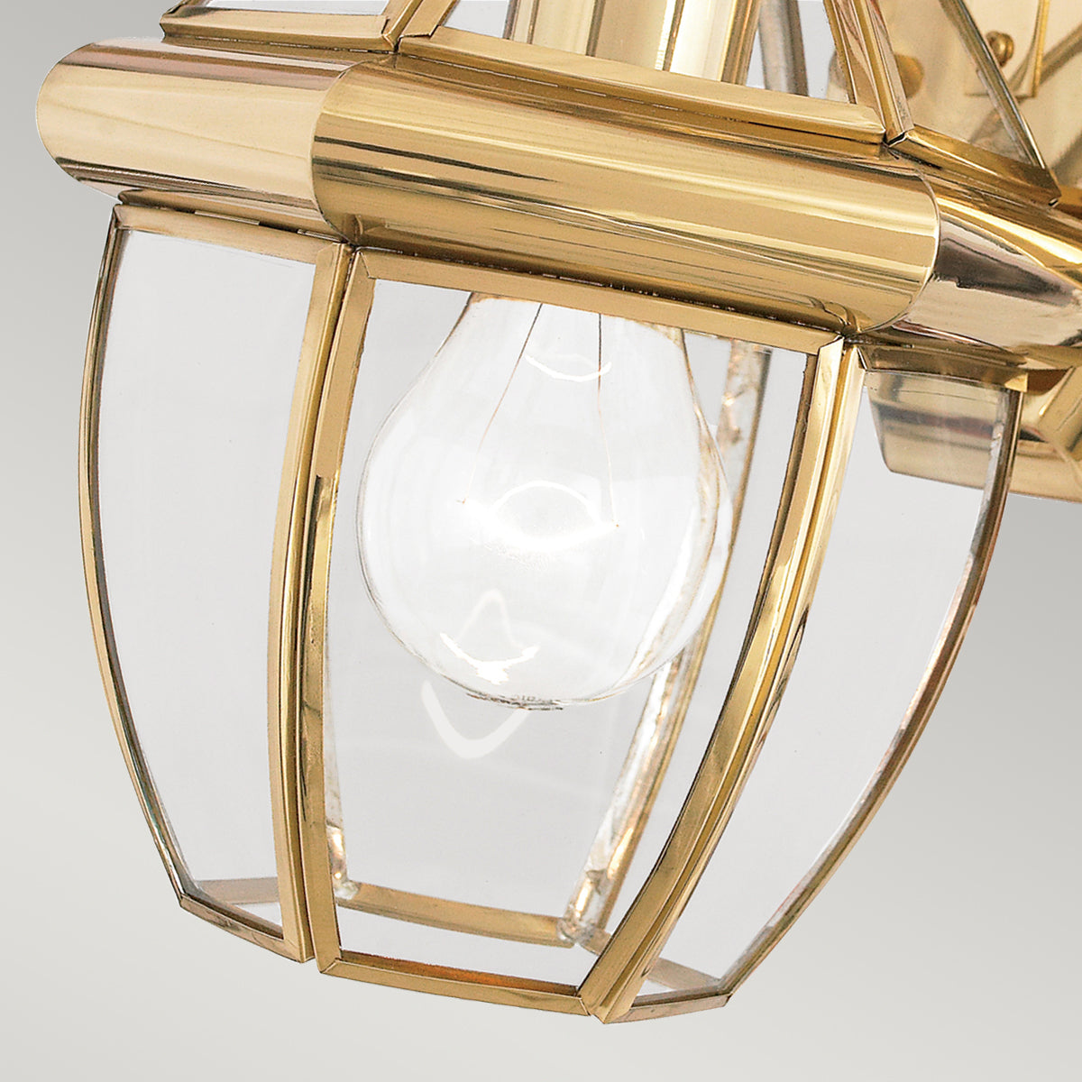 Newbury Kültéri Kicsi Fali Lantern, Antikolt Sárgaréz
